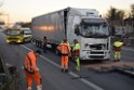 VU LKW A 4 Rich Aachen hinter Rodenkirchener Bruecke P11